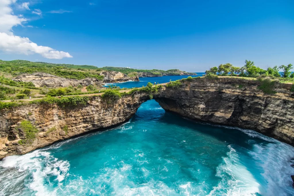 Paket Tour Nusa Penida