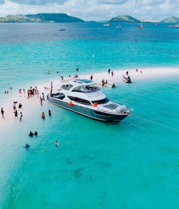 Sewa Speed Boat Labuan Bajo