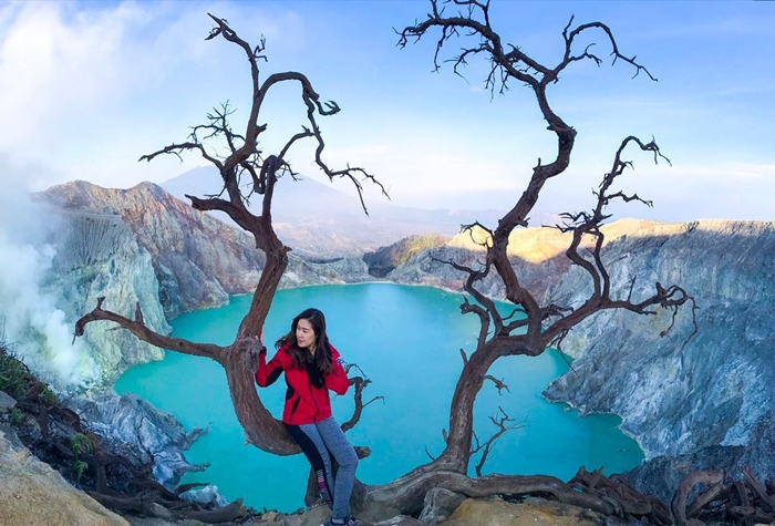 Pesona Kawah Ijen